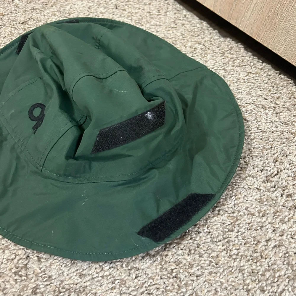 Outdoor Research Dark Green Bucket Hat OR Logo Gore-Tex Men's Size Medium Hiking